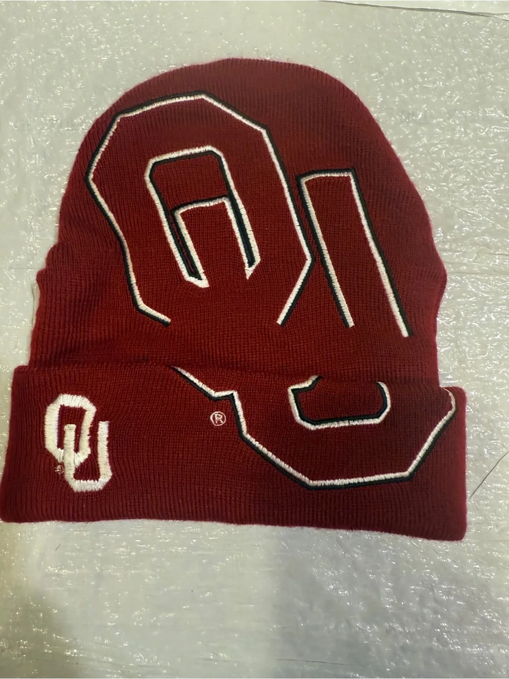 University of Oklahoma Sooners Crimson Beanie Hat Youth sz 8-20 OU